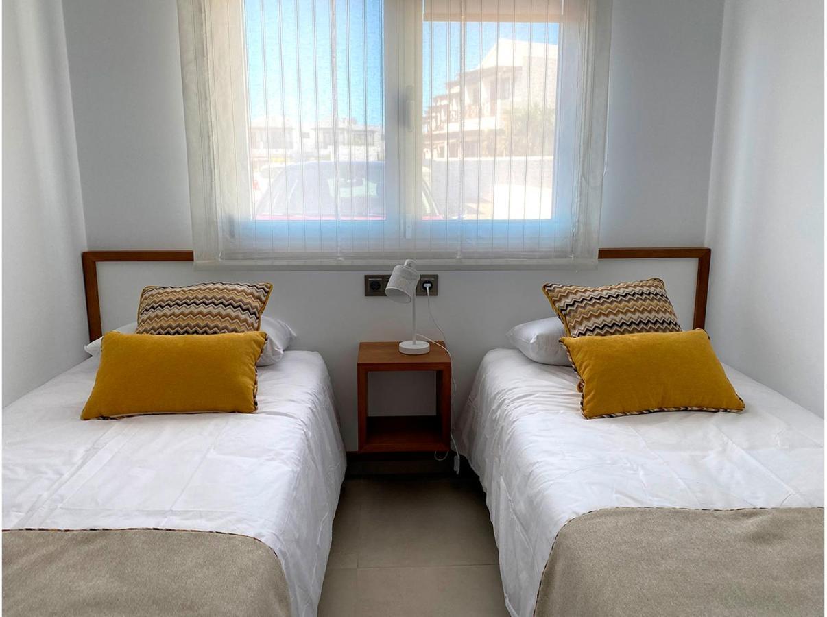 Marina Suites 8 Playa Blanca  Bagian luar foto